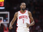 旺财28-反败为胜引发热议！，杜兰特在美国队比赛中持续失利观众掌声雷动(杜兰特加盟篮网)