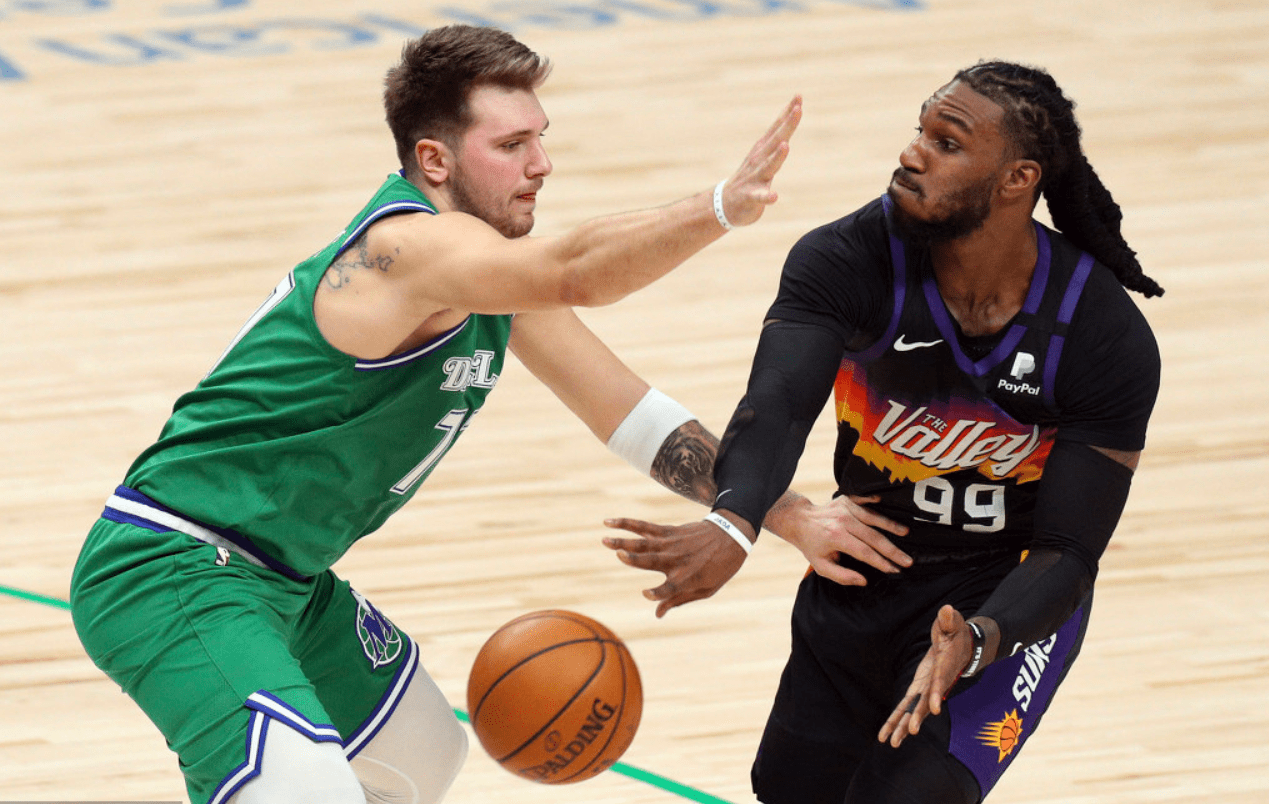 包含Rookie遭遇五连败，独行侠教练面临压力！的词条